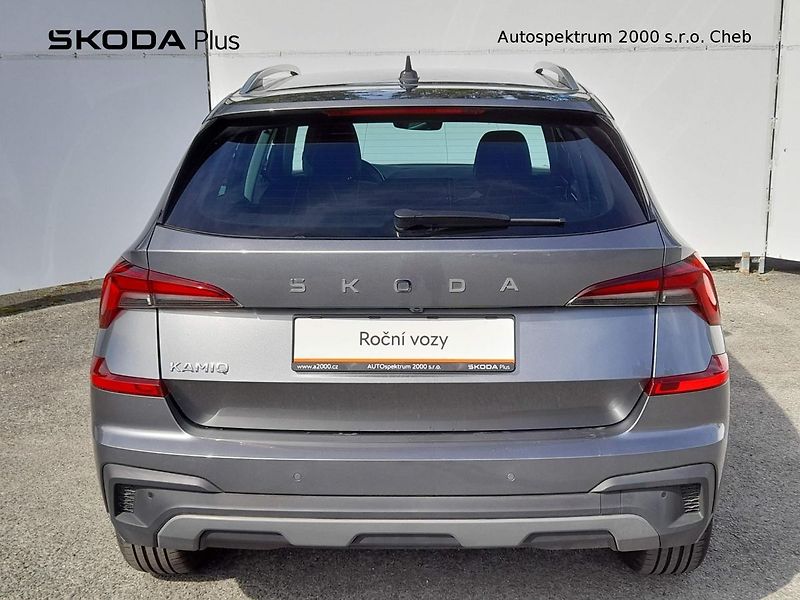 Škoda Kamiq Top Selection 1.0 TSI 85kW 7AP - fotka 9 z 20