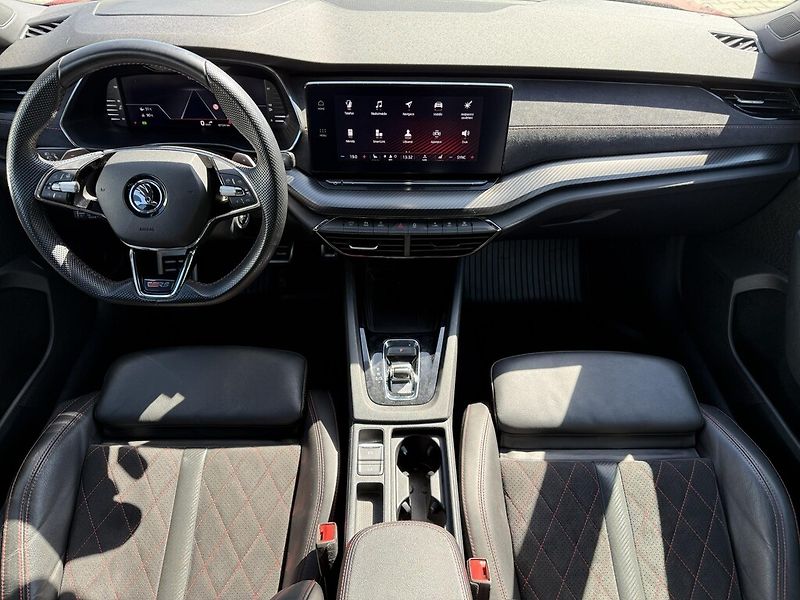 Škoda Octavia DSG 2,0 TSi 180 kW RS - fotka 9 z 24