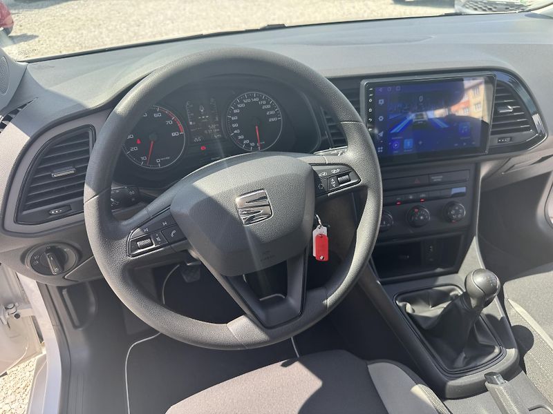 Seat Leon (2016) 1.2TSi,rezervace - fotka 18 z 38