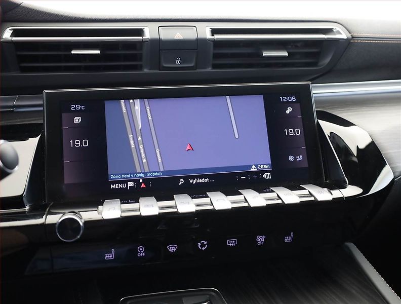 Peugeot 508 (2019) 1.6 PureTech, Automat - fotka 10 z 20
