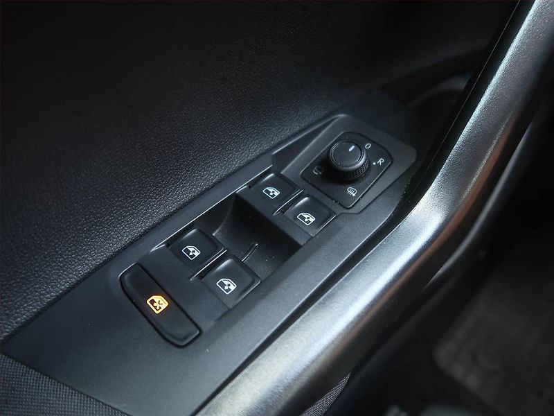 Volkswagen Taigo (2022) 1.0 TSI, Serv.kniha, Tempomat - fotka 16 z 18
