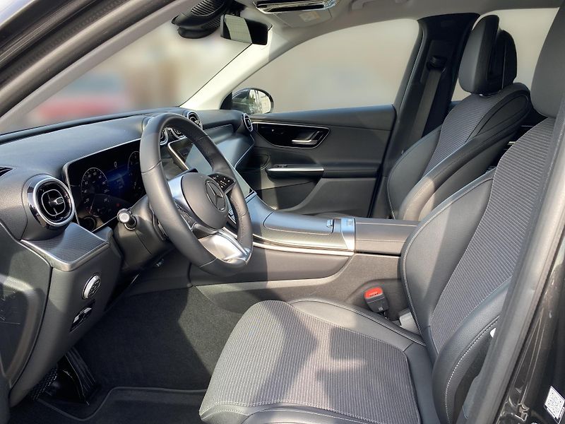 Mercedes-Benz GLC GLC 220d 4M AVANTGARDE - fotka 14 z 27
