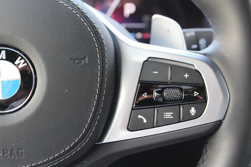 BMW X5 xDrive30d - fotka 12 z 23