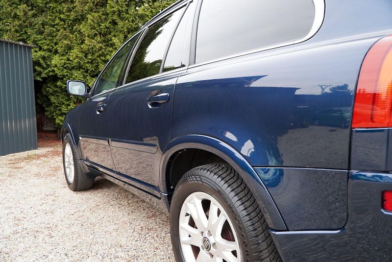 Volvo XC90 2.4 D5 120kw - fotka 13 z 29