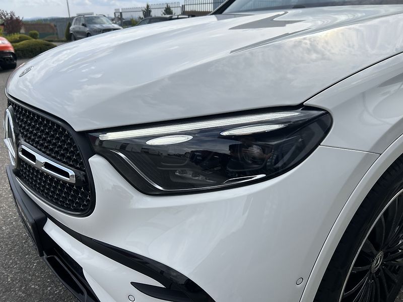 Mercedes-Benz GLC 200d 4MATIC kupé AMG - fotka 9 z 28