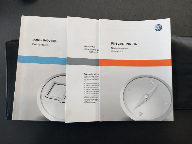 Volkswagen Passat (2011) 1,4TSi NAVI VYHŘ.SED, 2x KOLA - fotka 34 z 38
