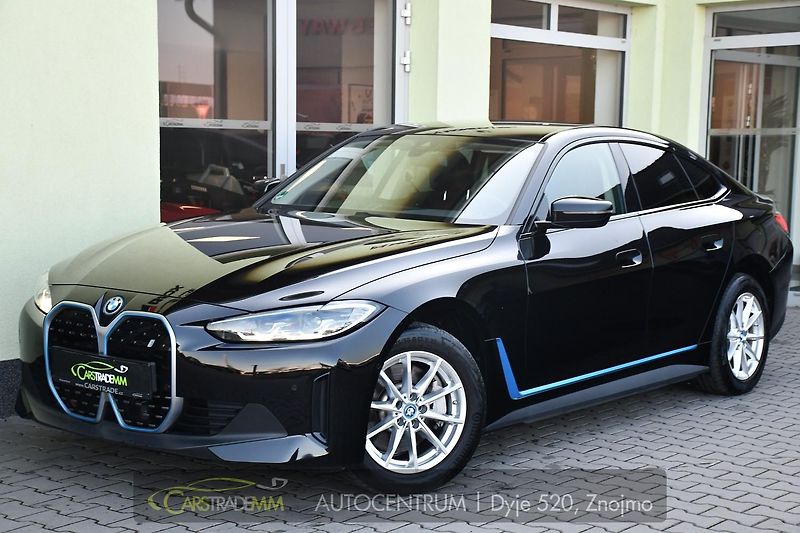 BMW i4 eDrive40 NAV CARPLAY KAMERA 1M - fotografie inzerátu