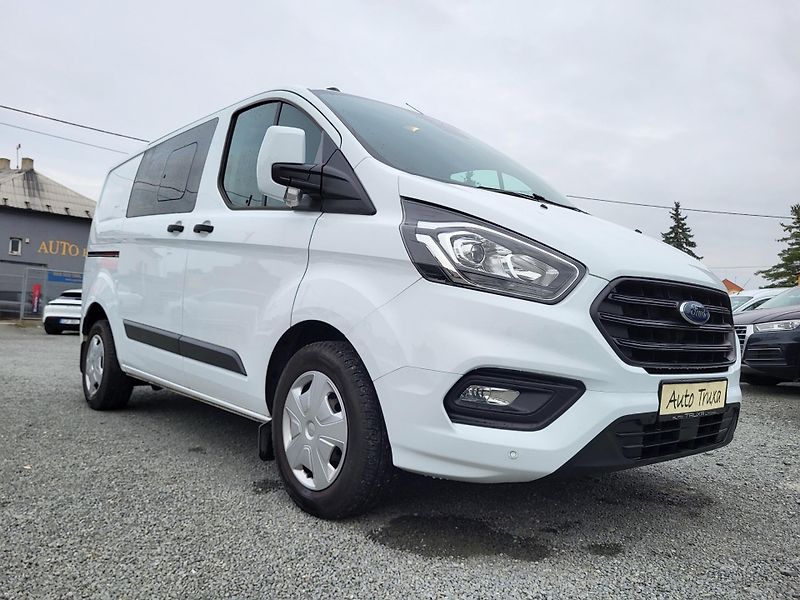 Ford Transit Custom 2.0 EcoBlue mHEV 96kW 6-míst - fotka 29 z 45