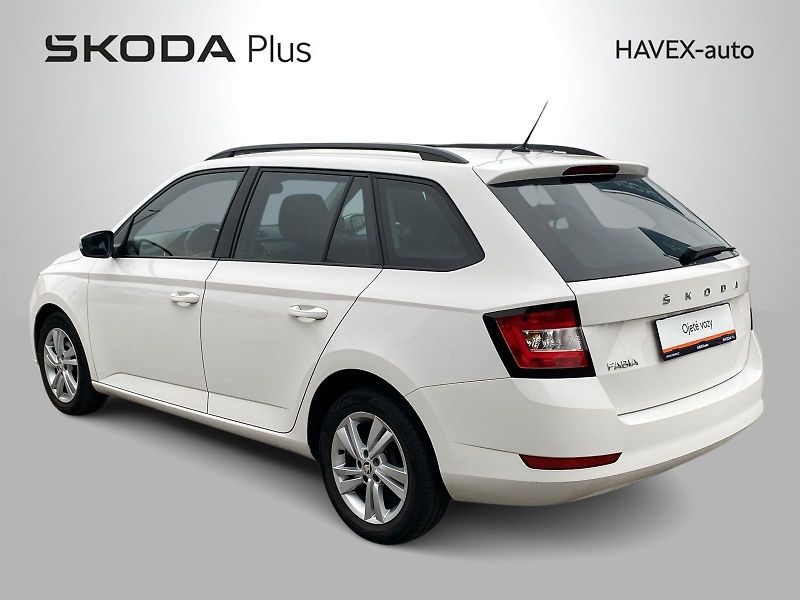 Škoda Fabia (2022) Combi 1.0 TSI Ambition Plus - fotka 27 z 30