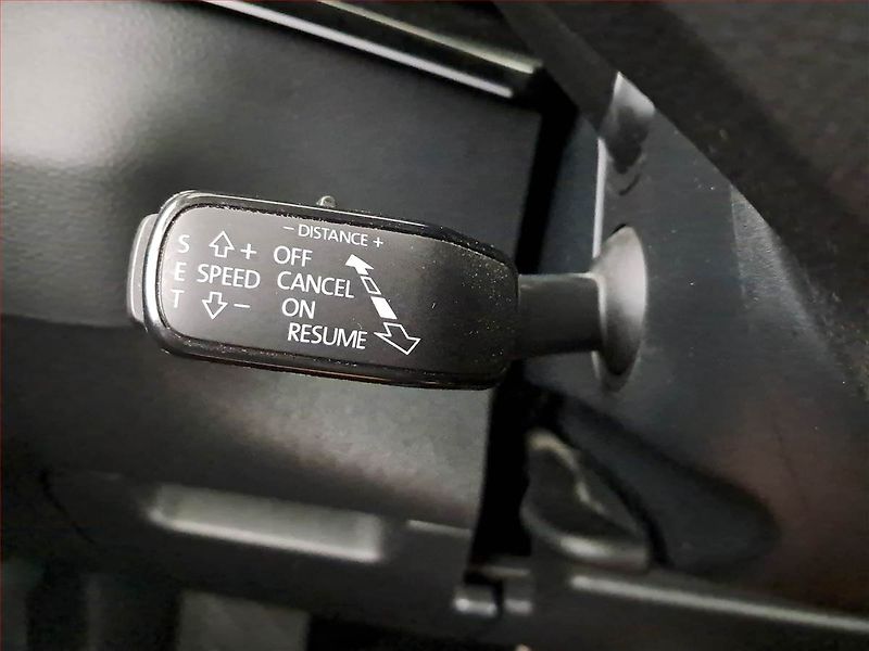 Škoda Karoq (2021) Sportline 1.5 TSI - fotka 21 z 28