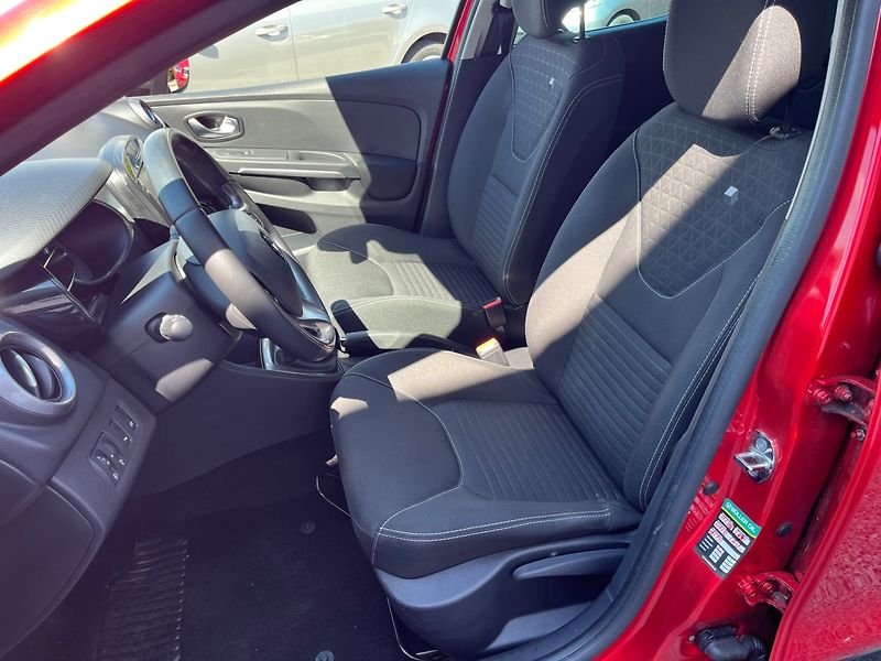 Renault Clio (2016) 0,9 TCe NAVI Rozvody - fotka 7 z 17