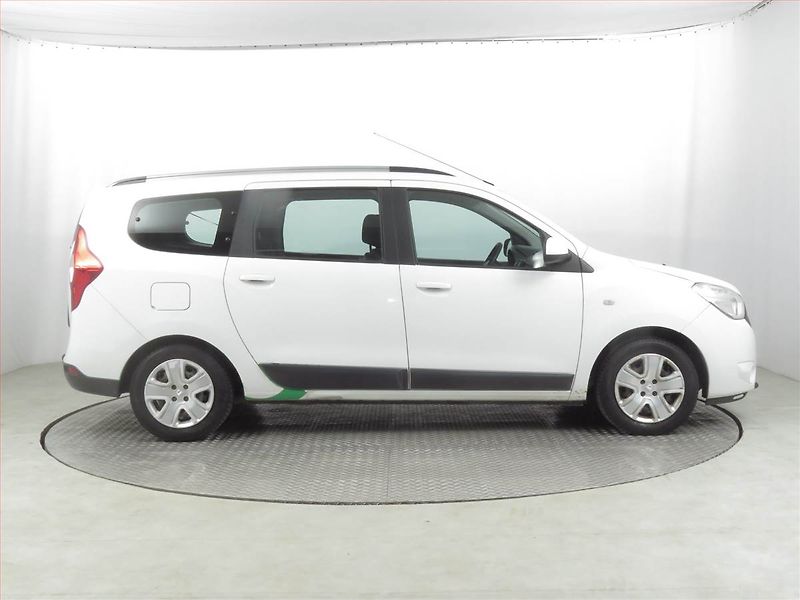 Dacia Lodgy (2018) 1.5 dCi, 7 míst, Tempomat - fotka 6 z 23