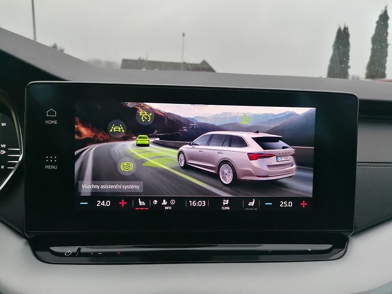 Škoda Octavia (2020) 2.0 TDi  LED,KAMERA,ACC - fotka 19 z 35
