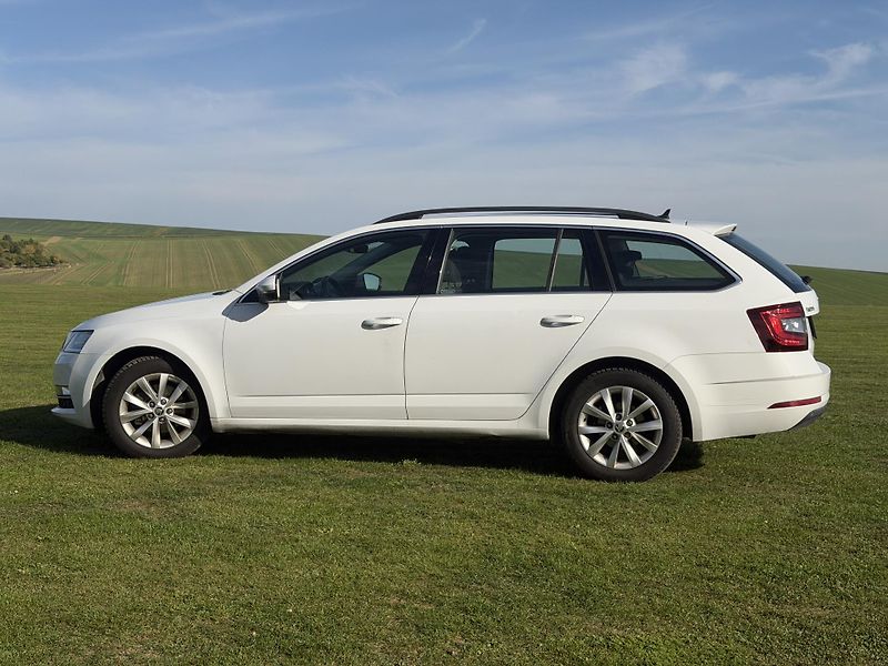Škoda Octavia (2018) Octavia III - fotka 5 z 17