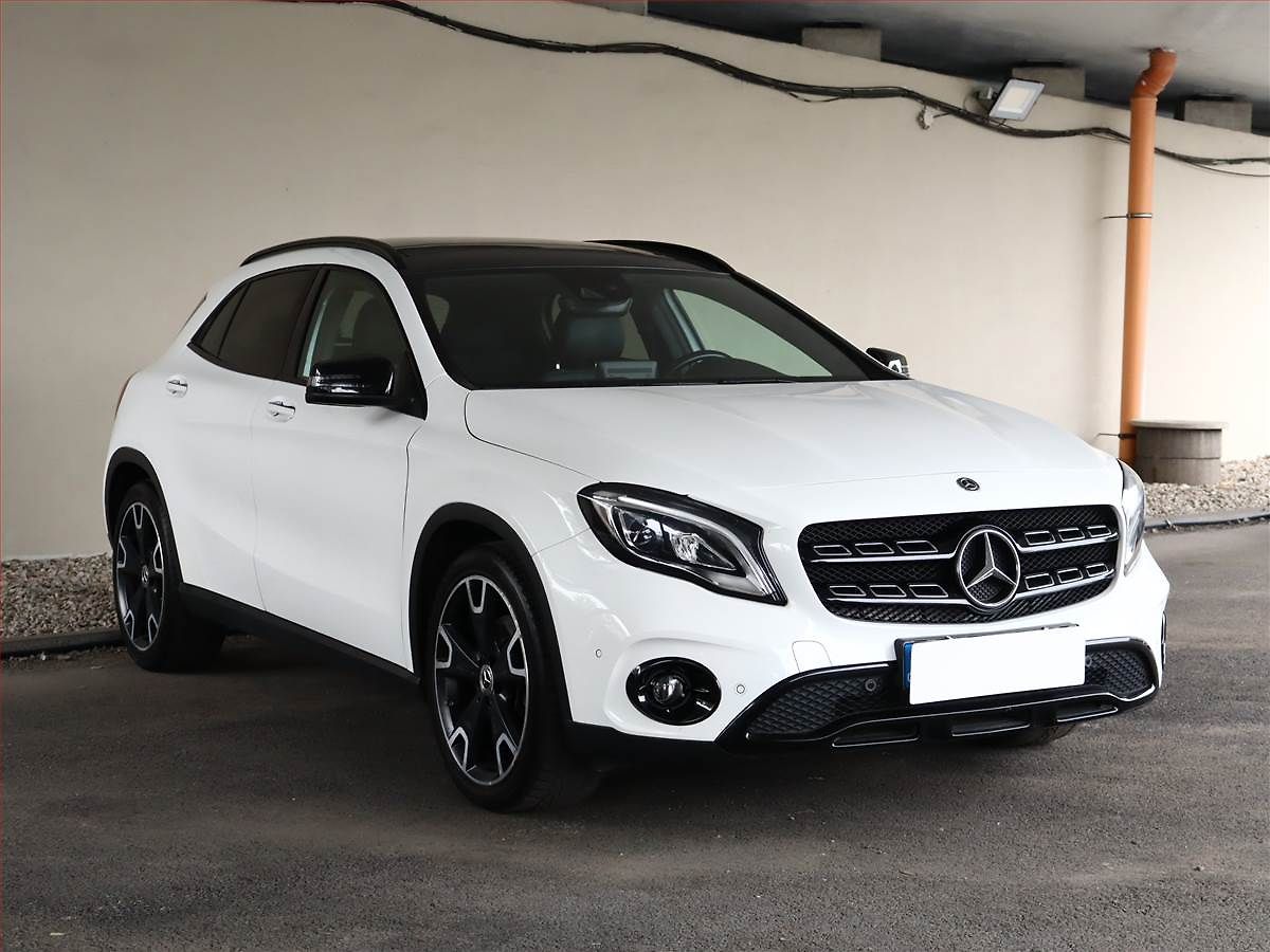 Mercedes-Benz GLA 220 4MATIC, 4X4, Automat