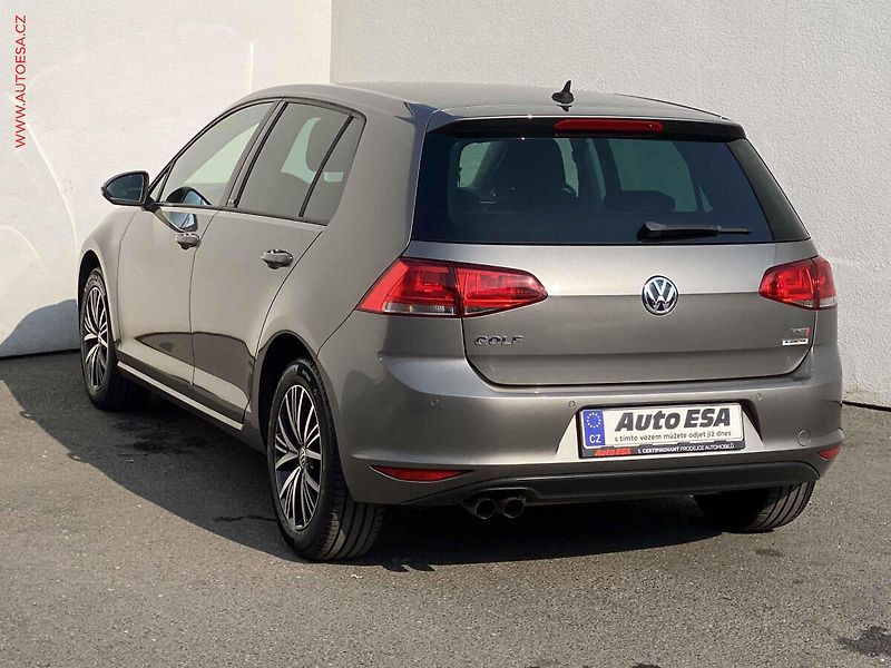 Volkswagen Golf (2016) 1.4 TSi, Allstar - fotka 6 z 17