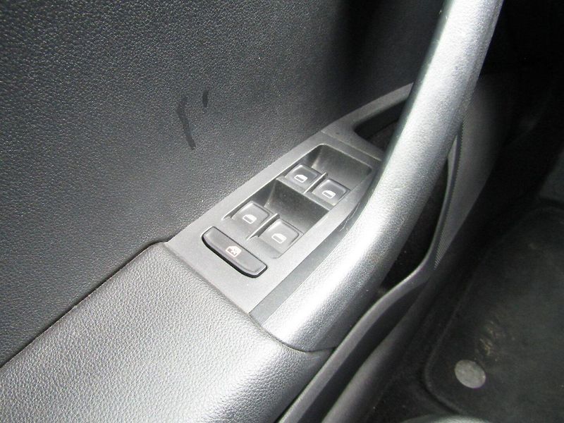 Škoda Octavia (2014) 1.6 TDI  77kW - fotka 31 z 42