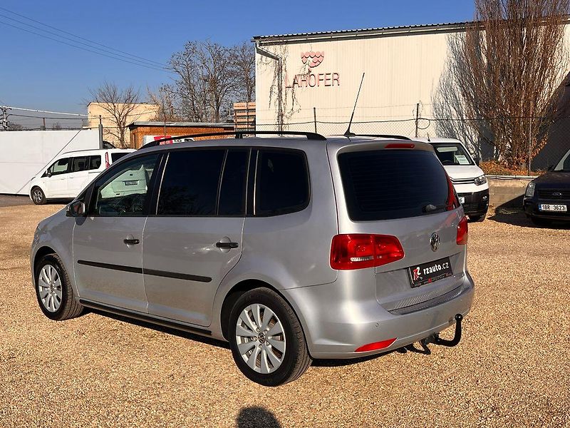 Volkswagen Touran 1.6TDi 77kW*WEBASTO*VÝHŘEV SED - fotka 3 z 34