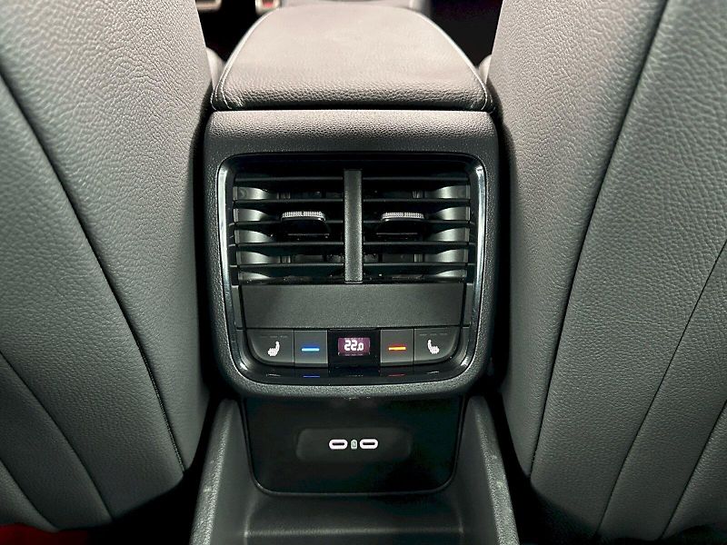 Škoda Octavia (2025) Combi DSG 2.0TDI 110kW SportLi - fotka 29 z 33