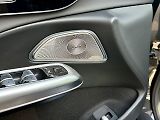 Mercedes-Benz Třídy E (2025) 300 de 4MATIC kombi s EQ - náhled 33