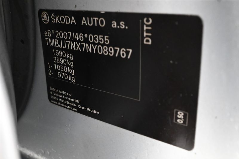 Škoda Octavia 2,0 TDI 110 kW DSG STYLE Záruk - fotka 12 z 31