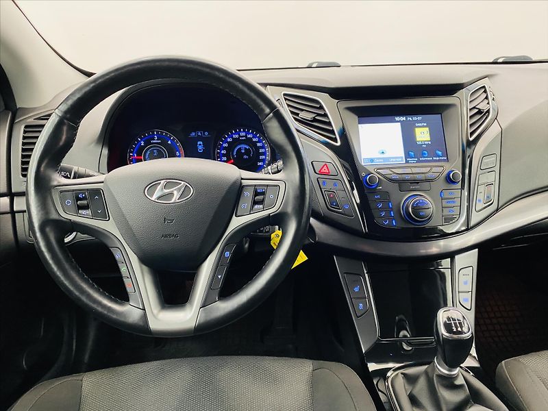 Hyundai i40 1,6 CRDi 100kW - fotka 10 z 24