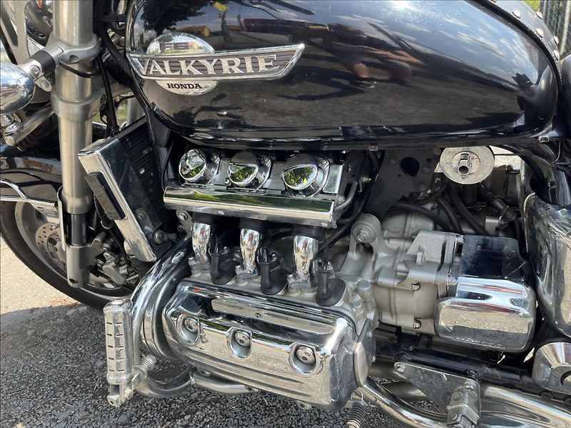Honda Valkyrie GL 1500 C F6C   1,5 - fotka 10 z 18
