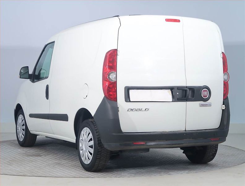 Fiat Dobló (2021) 1.6 MultiJet, DPH - fotka 4 z 16