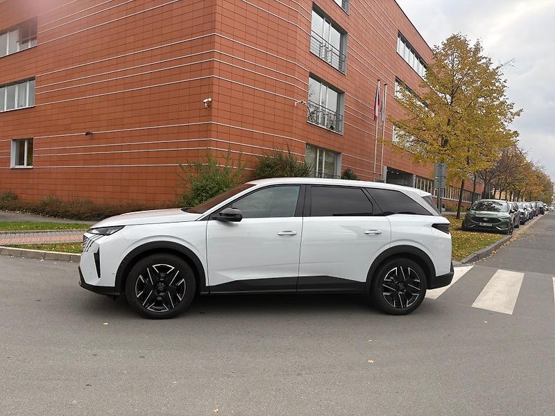 Peugeot 5008 (2026) ALLURE Hybrid 145 e-DCS6       - fotka 9 z 21