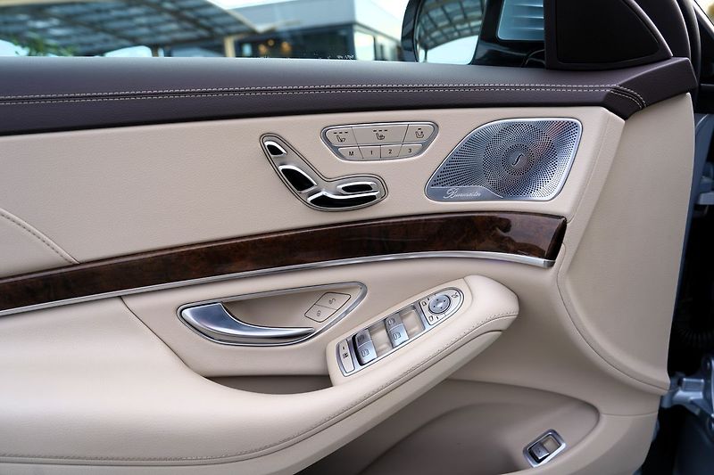 Mercedes-Benz Třídy S 350d Long 4Matic/AMG/ČR/DPH - fotka 15 z 41