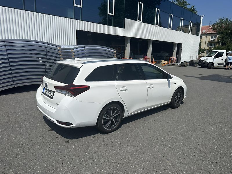 Toyota Auris (2017) - fotka 6 z 15