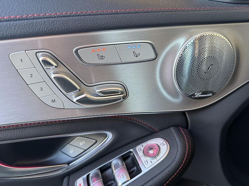 Mercedes-Benz Třídy C C43 AMG 4MATIC  - fotka 30 z 38