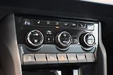 Škoda Karoq (2024) 2.0 4x4 DSG LED TOUR Virtual K - náhled 24