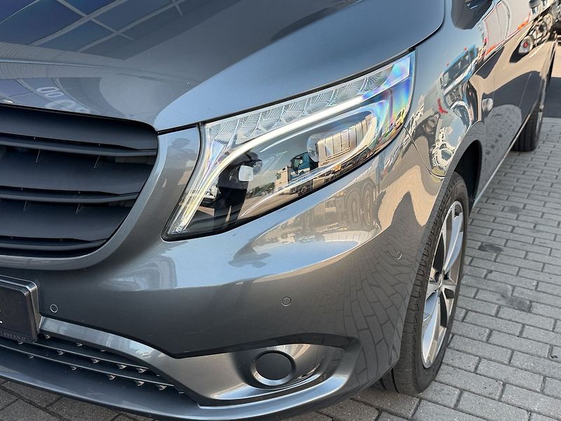 Mercedes-Benz Vito 119 CDI Tourer 4x4 - fotka 10 z 37