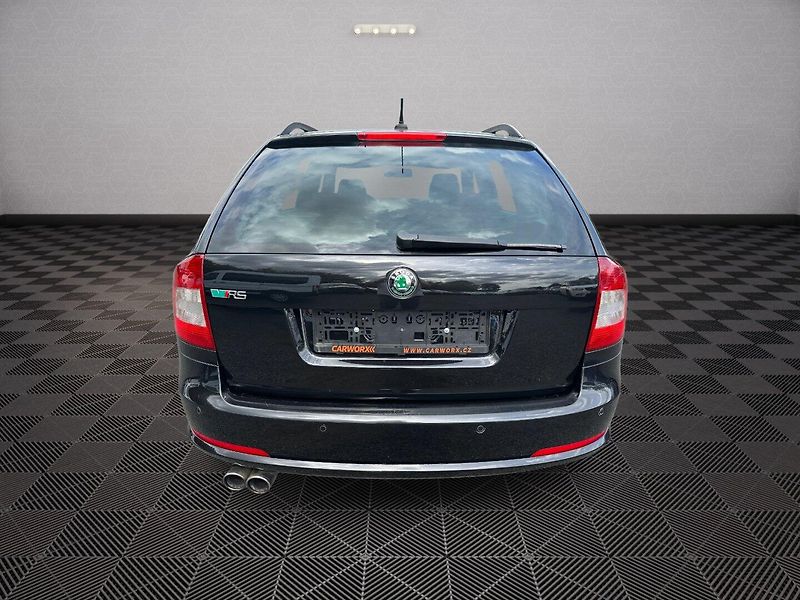 Škoda Octavia (2010) RS 2,0TFSI 147KW - fotka 6 z 32