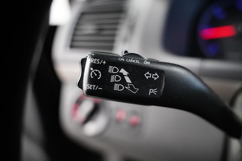 Volkswagen Touran - fotka 15 z 25