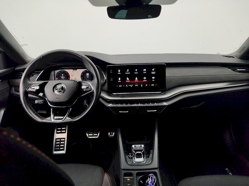 Škoda Octavia (2023) Combi RS 2,0 Tdi 147 Kw 4x4 DS - fotka 5 z 38