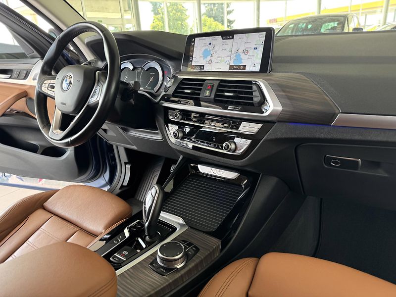 BMW X3 30d xDrive*X-LINE*LED*KeyLess - fotka 14 z 41