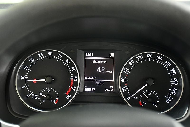 Škoda Fabia 1.4TDi  - fotka 16 z 24