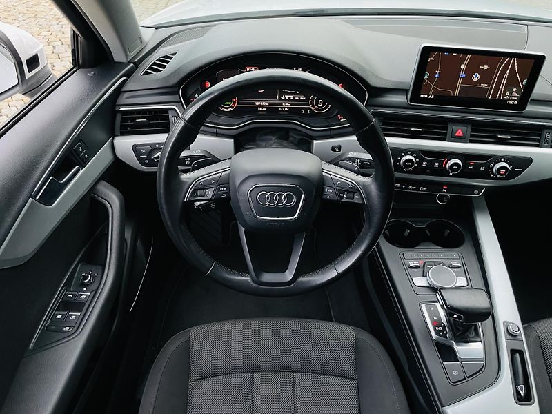 Audi A4 3.0TDI AUT KAMERA SERVISKA  - fotka 26 z 45