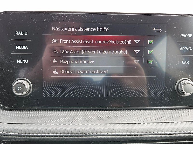 Škoda Fabia (2023) Monte Carlo TSI 81/1.0 M6F - fotka 18 z 27
