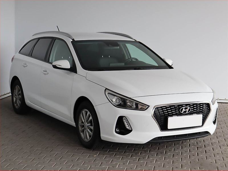 Hyundai i30 (2017) 1.0 T-GDI, Serv.kniha - fotografie inzerátu