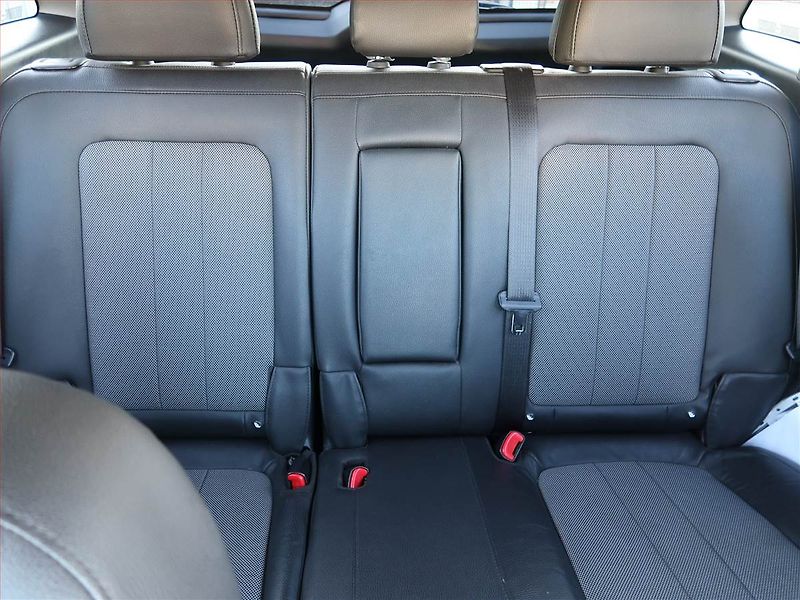 Opel Antara (2015) 2.2 CDTI, 4X4, Tempomat - fotka 10 z 19