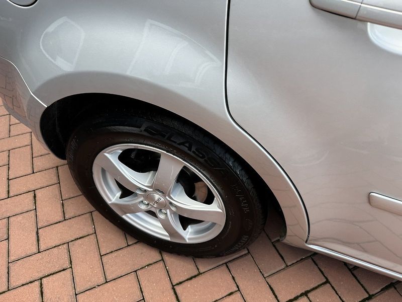 Ford C-MAX (2009) 1.6i Style Digi Klima Tažné Z - fotka 43 z 45