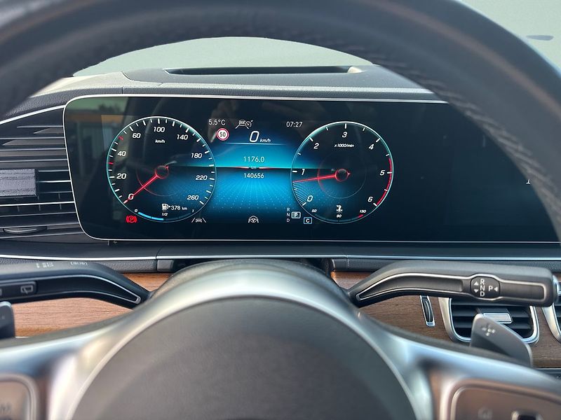Mercedes-Benz GLE AMG paket 350d 4MATIC - fotka 10 z 23