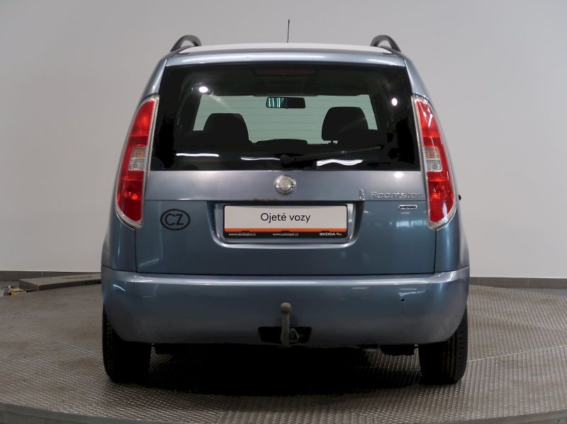 Škoda Roomster (2007) STYLE 1.4i 16V 63KW TAŽNÉ - fotka 9 z 26