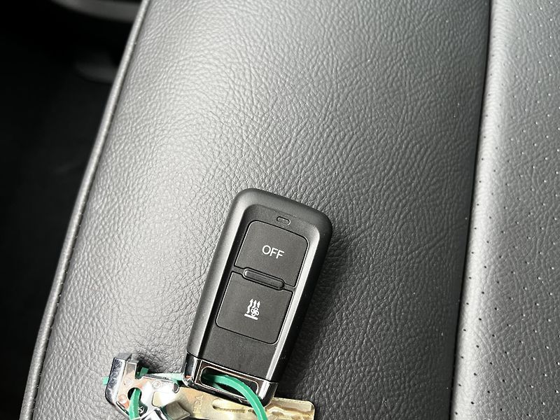 Citroën SpaceTourer (2026) SHINE XL 2.0 BlueHDi 180 S&S E - fotka 27 z 31
