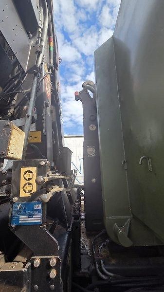 DAF (2008) 6x4 hák+HR GINAF 35t! - fotka 12 z 15