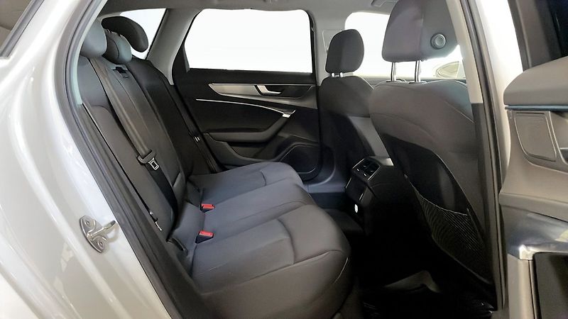 Audi A6 45TFSI quattro NezTop Taž - fotka 9 z 22