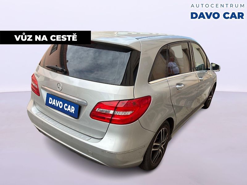 Mercedes-Benz Třídy B 1,6 200i 138kW Navi Xenon - fotka 5 z 12